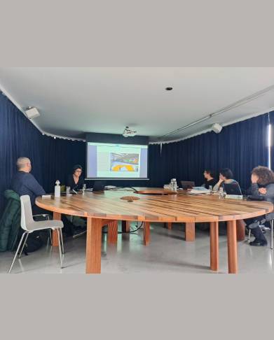 Mesa Redonda "E porém, elas movem-se: a escultura pública em Guimarães | Mónica Faria, José Pastor, Sónia Moura e Mónica Guimarães image